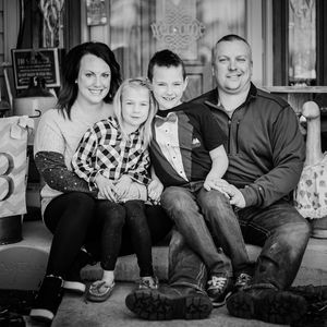 Meet your Posher, Caitlin